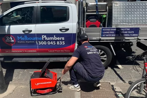 Local Kew Plumber with service van and equipment